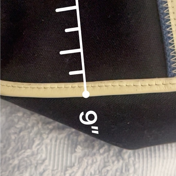 Lacoste Women's Bag - Picture 6 of 8